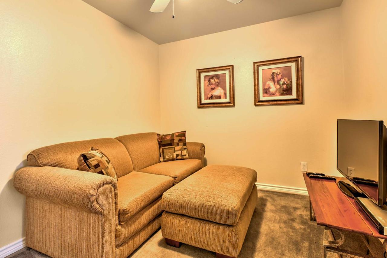 Waterfront Corpus Christi Townhome With Pool And Dock! Exterior photo